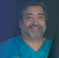 Dr. Bruno Caroca Matus